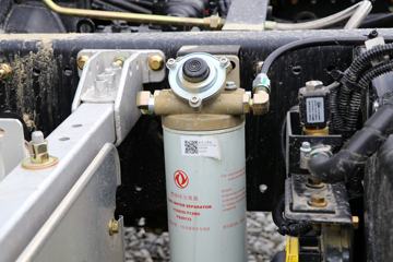 �����½� ���KS 180���� 4X2 4.5����ж��(10��)ͼƬ