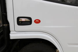 多利卡D6&nbsp;扫路车外观图片