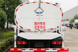 东风畅行&nbsp;洒水车/喷洒车外观图片