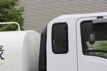 �����½� ����D1 130���� 4X2 �̻�������(ר����)(YZZ5160GPSEX)ͼƬ