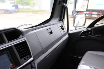 �����½� ����D1 130���� 4X2 �̻�������(ר����)(YZZ5160GPSEX)ͼƬ