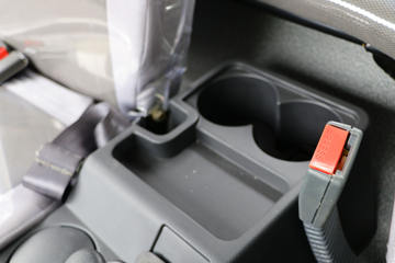 �����½� ����D1 130���� 4X2 �̻�������(ר����)(YZZ5160GPSEX)ͼƬ