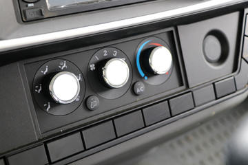 �����½� ����D1 130���� 4X2 �̻�������(ר����)(YZZ5160GPSEX)ͼƬ