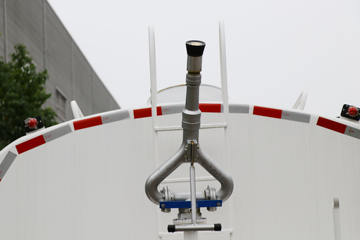 �����½� ����D1 130���� 4X2 �̻�������(ר����)(YZZ5160GPSEX)ͼƬ