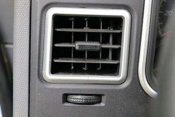 �����½� ����D1 130���� 4X2 �̻�������(ר����)(YZZ5160GPSEX)ͼƬ