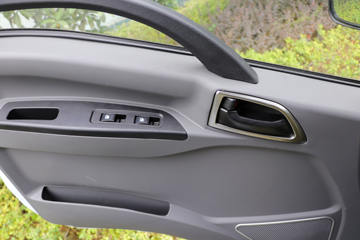 �����½� ����D1 130���� 4X2 �̻�������(ר����)(YZZ5160GPSEX)ͼƬ