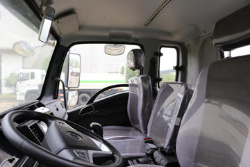 �����½� ����D1 130���� 4X2 �̻�������(ר����)(YZZ5160GPSEX)ͼƬ