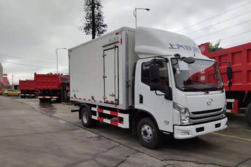 跃进 超越C500-33 156马力 4X2 4米冷藏车(SH5042XLCZFDCWZ1)