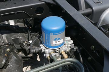 һ����� ��J6P�ؿ� �ʻݰ�2.0 420���� 6X4ǣ����(CA4250P66K24T1A1E5)ͼƬ