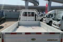 唐骏欧铃 小宝马 68马力 2.56米双排栏板微卡(ZB1040BSC3V)