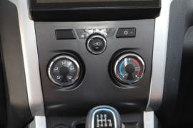 雷神&nbsp;皮卡驾驶室                                               图片