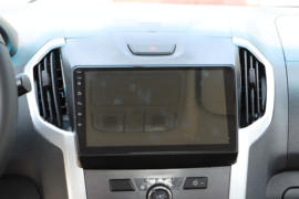 雷神&nbsp;皮卡驾驶室                                               图片