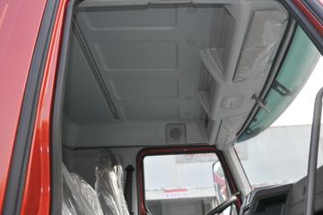 �������� �³���M3�п� 185���� 4X2 5.7�ײ�դʽ�ػ���ͼƬ