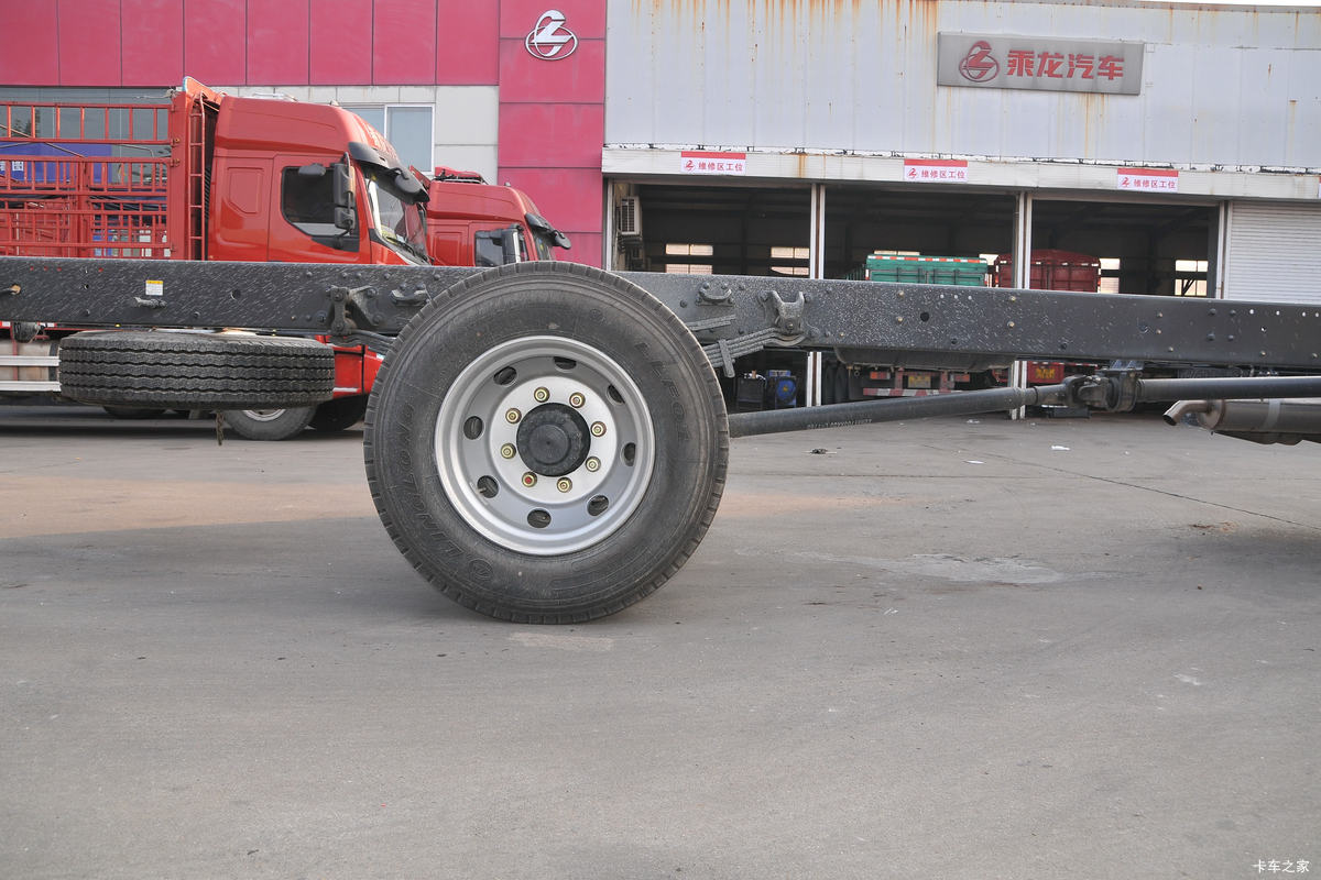  ³M3п 185 4X2 5.7ײդʽػ(LZ5180CCYM3AB)                                                