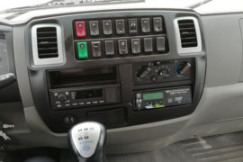 一汽凌河&nbsp;自卸车驾驶室                                               图片