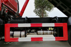 一汽凌河 160马力 4X2 4米自卸车(CAL3161C1DF1E5)