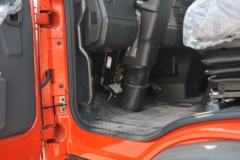 东风 多利卡D9 170马力 4X2 6.8米栏板载货车(EQ1186L9BDG)
