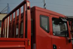东风 多利卡D9 170马力 4X2 6.8米栏板载货车(EQ1186L9BDG)