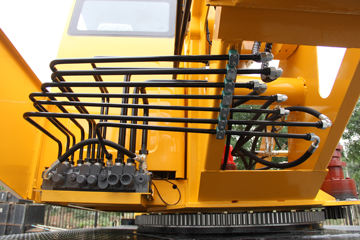 ���绪�� T5 160���� 4X2 10����ڱ����ػ�(ɭԴ��)ͼƬ