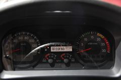 广汽日野 700系列重卡 380马力 6X4 牵引车(四点全浮高顶)(YC4250SS2PK)