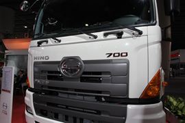 广汽日野700&nbsp;牵引车外观                                                图片