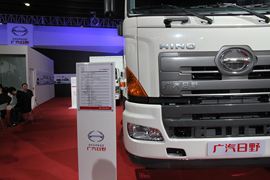 广汽日野700&nbsp;牵引车外观                                                图片