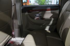 萨普V 皮卡驾驶室                                               图片