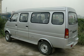 勋龙&nbsp;VAN/轻客外观图片