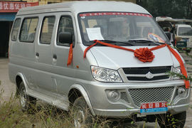 勋龙&nbsp;VAN/轻客外观图片