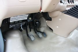 夏特利&nbsp;载货车驾驶室                                               图片