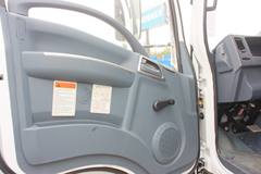 重汽王牌 7系中卡 130马力 4X2 载货车(底盘)(CDW1090HA1C3)
