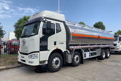 一汽解放 J6M 320马力 8X4 铝合金运油车(楚胜牌)(CSC5320GYYLC5)