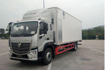 福田 欧航R系 220马力 4X2 7.6米雏禽运输车(冰凌方牌)(QYK5181XCQ)
