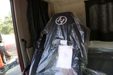 �������� ��ʨC6�ؿ� 440���� 6X4 LNGǣ����(����)(CQ4257HD12384T)ͼƬ