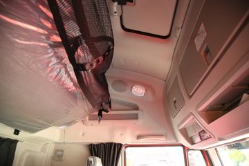 �������� ��ʨC6�ؿ� 440���� 6X4 LNGǣ����(����)(CQ4257HD12384T)ͼƬ