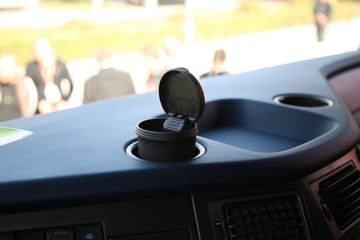 �������� ��ʨC6�ؿ� 440���� 6X4 LNGǣ����(����)(CQ4257HD12384T)ͼƬ