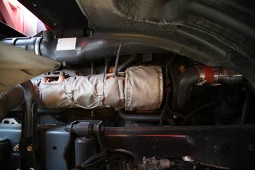 �������� ��ʨC6�ؿ� 440���� 6X4 LNGǣ����(����)(CQ4257HD12384T)ͼƬ