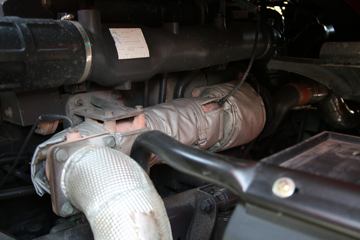 �������� ��ʨC6�ؿ� 440���� 6X4 LNGǣ����(����)(CQ4257HD12384T)ͼƬ