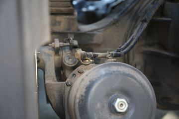 �������� ��ʨC6�ؿ� 440���� 6X4 LNGǣ����(����)(CQ4257HD12384T)ͼƬ