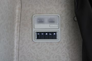 һ����� J7�ؿ� �ļ��� 550���� 6X4 ǣ����(��������)(CA4250P77K25T1E5)ͼƬ