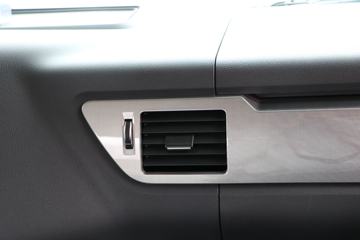 һ����� J7�ؿ� �ļ��� 550���� 6X4 ǣ����(��������)(CA4250P77K25T1E5)ͼƬ