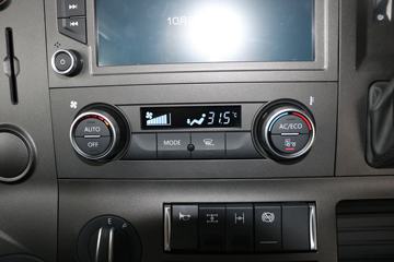 һ����� J7�ؿ� �ļ��� 550���� 6X4 ǣ����(��������)(CA4250P77K25T1E5)ͼƬ