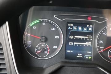 һ����� J7�ؿ� �ļ��� 550���� 6X4 ǣ����(��������)(CA4250P77K25T1E5)ͼƬ