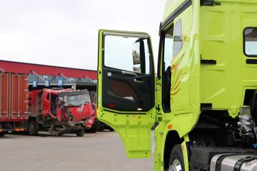 һ����� J7�ؿ� �ļ��� 550���� 6X4 ǣ����(��������)(CA4250P77K25T1E5)ͼƬ