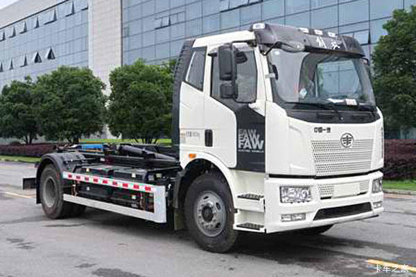 一汽解放 J6L 4X2纯电动车厢可卸式垃圾车(中联牌)(ZBH5180ZXXCABEV)