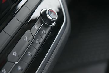 Ծ�� ��ԽC500-33 156���� 4.2��AMT���������ῨͼƬ