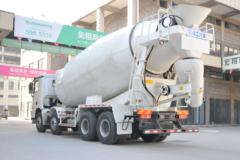 徐工 漢风(汉风)G7 375马力 8X4 5.5方混凝土搅拌运输车(WL5310GJBNXG33)