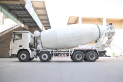 徐工 漢风(汉风)G7 375马力 8X4 5.5方混凝土搅拌运输车(WL5310GJBNXG33)
