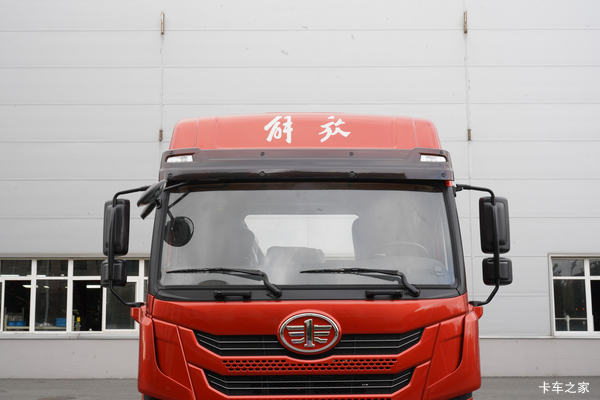 运城青岛解放龙VH载货车平板仅售21.40万