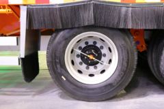 中集华骏 13米鹅颈仓栅式半挂车(自重6.68吨)